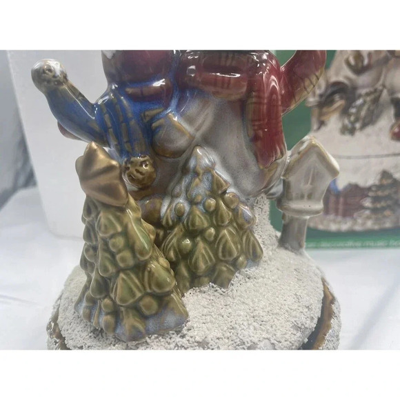 JCPenney Home Collection  SNOWMAN DECORATIVE MUSIC BOX MUSICAL  JINGLE BELLS - Picture 11 of 16